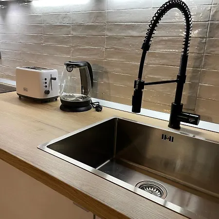 Apartamento Center - Modern Flat With Free Parking And Wifi - B *