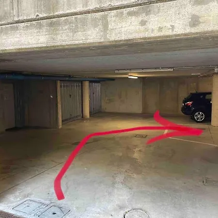 Center - Modern Flat With Free Parking And Wifi - B Apartmán